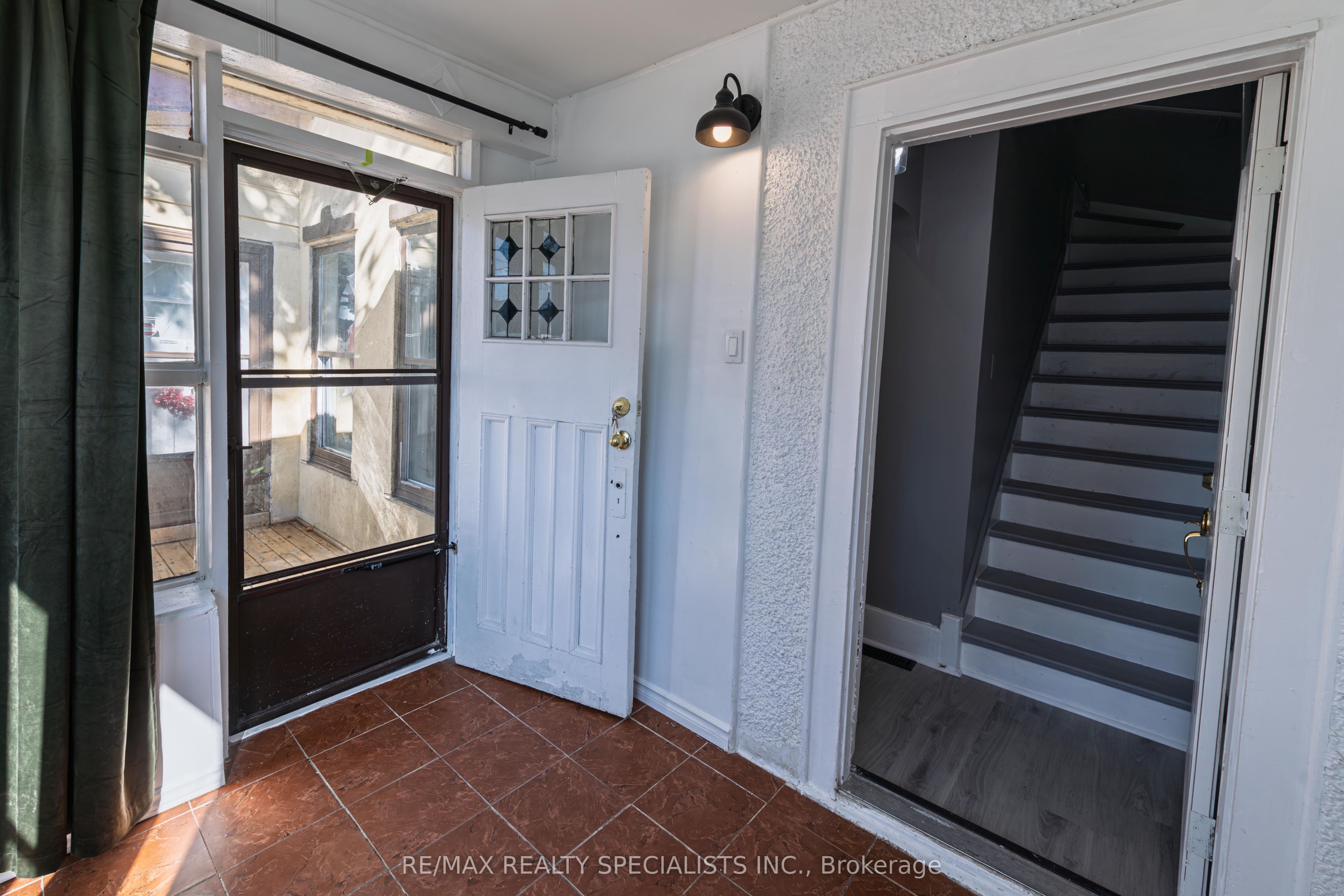 Additional image 6 of 332 Elm Avenue, Windsor, ON, N9A 5H1