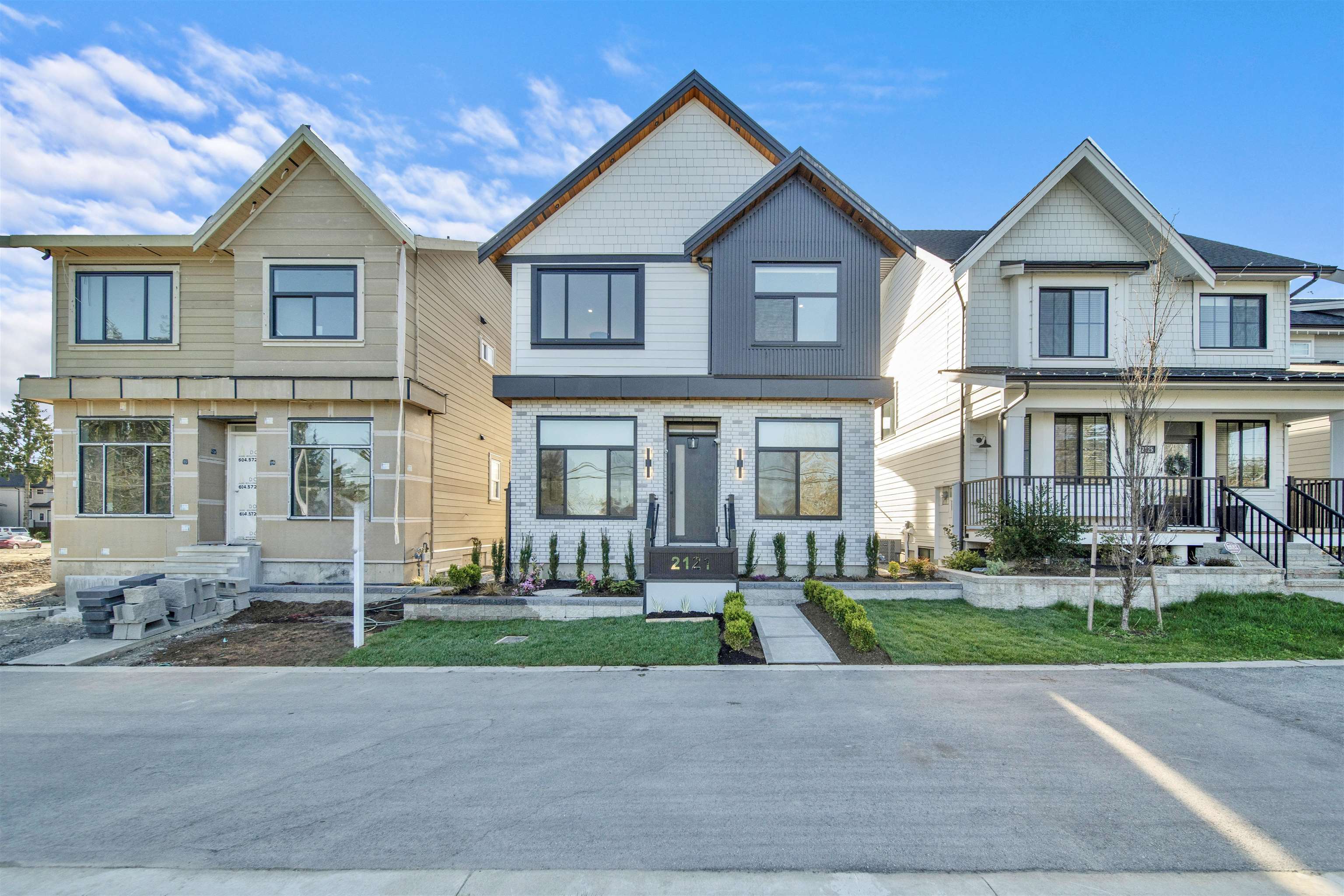Additional image 2 of 2121 168 Street, Surrey, BC, V3Z 0B5
