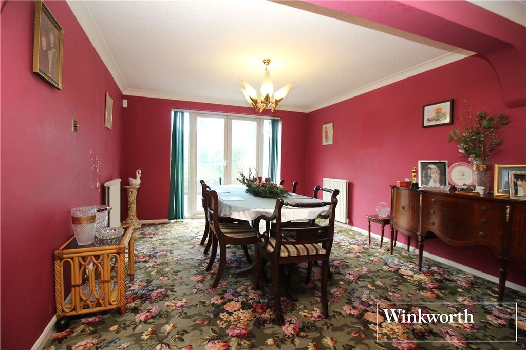 Additional image 3 of 4 bed end terrace house for saleHartfield Avenue, Elstree, Borehamwood, Hertfordshire WD6