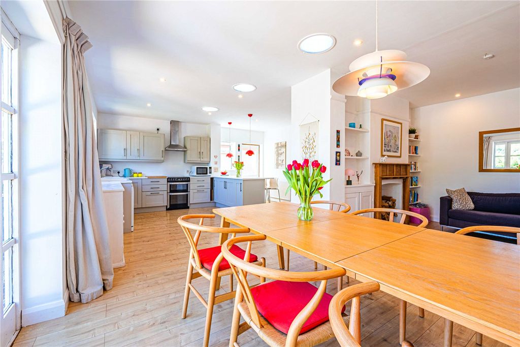Additional image 2 of 5 bed semi-detached house for saleShrublands Road, Berkhamsted, Hertfordshire HP4