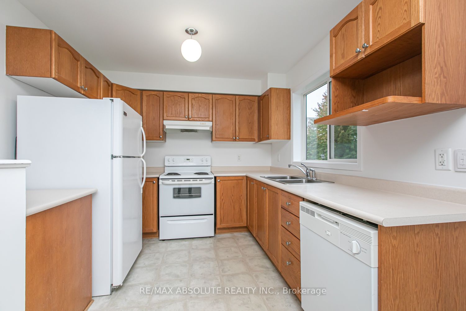 Additional image 6 of 242 Gershwin Private, Ottawa, ON, K2H 1G5