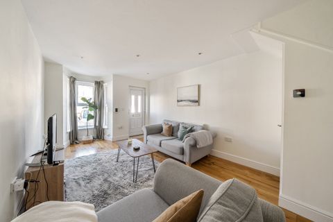 Ardgowan Road, Catford, London SE6