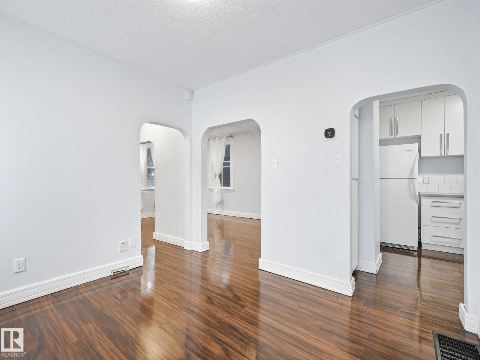 Additional image 6 of 12141 96 Street NW, Edmonton, AB, T5G1V9