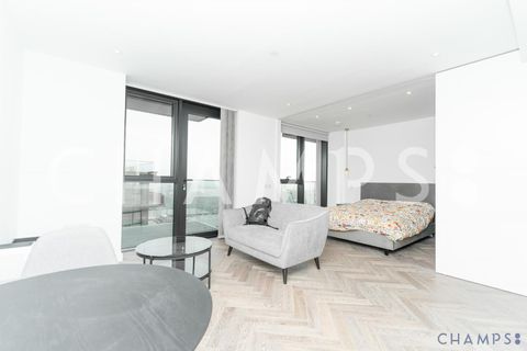 23 Gauging Square, London Dock E1W, Studio for sale