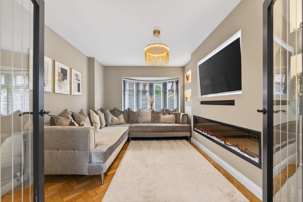 Additional image 16 of 3 bed end terrace house for saleSpringwood, Cardiff, South Glamorgan CF23