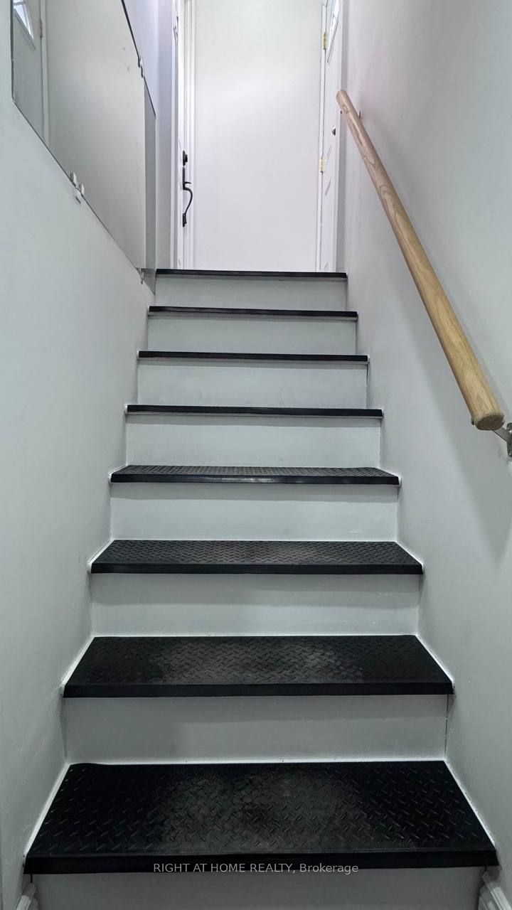 Additional image 3 of Basement-24 Jondan Crescent, Markham, ON, L3T 3Z5