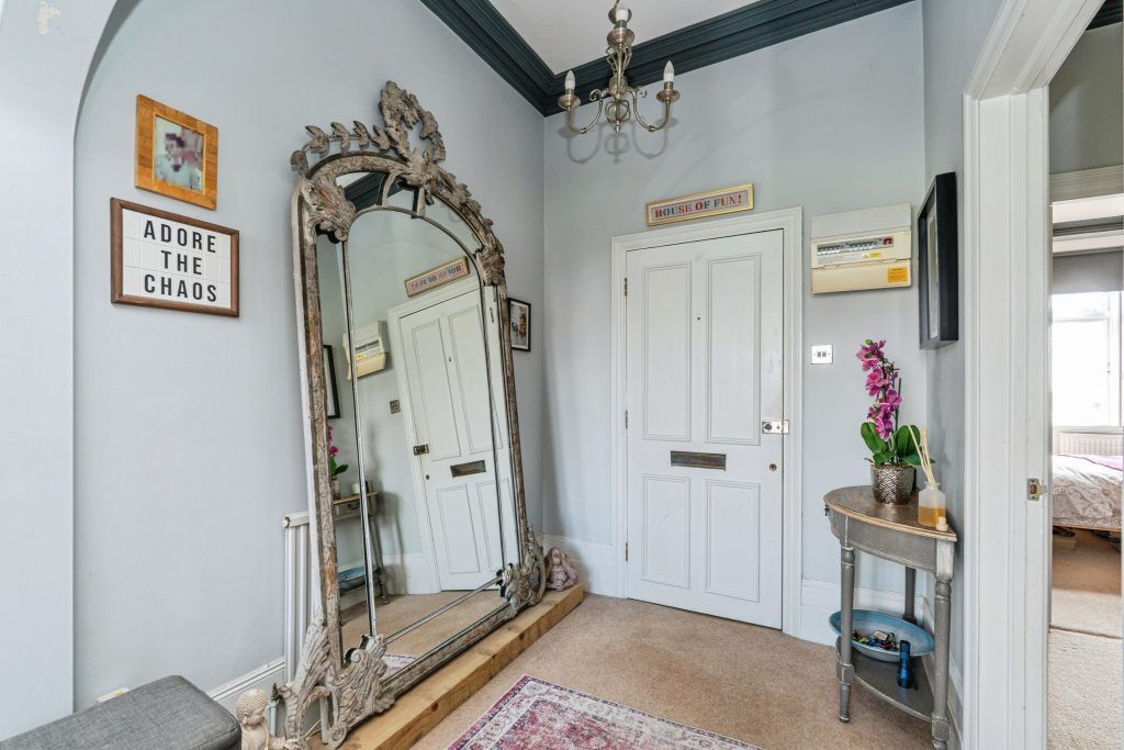 Additional image 16 of 2 bed flat for saleFlat 4 Linden House, Guildford Road, Billingshurst RH14