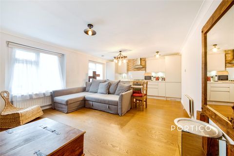 Avondale Court, Hilldrop Crescent N7, London