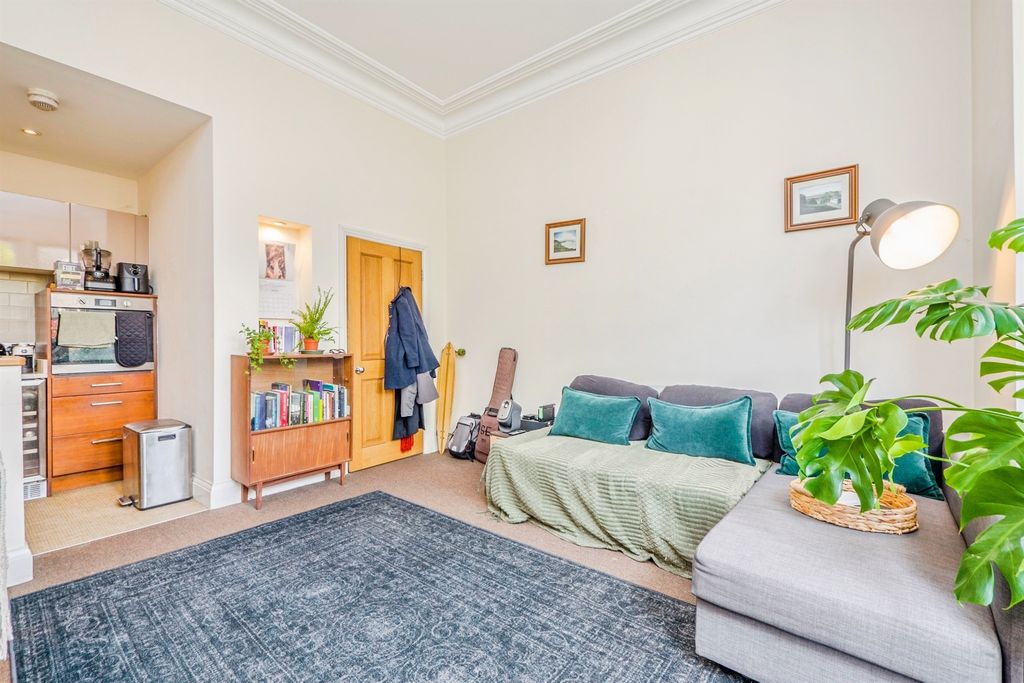 Additional image 2 of 1 bed flat for saleCathedral Road, Cardiff CF11