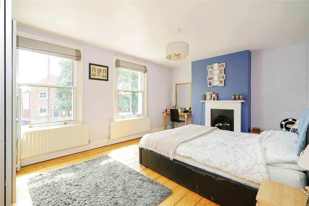 Additional image 8 of 3 bed terraced house for saleKings End, Bicester, Oxfordshire OX26