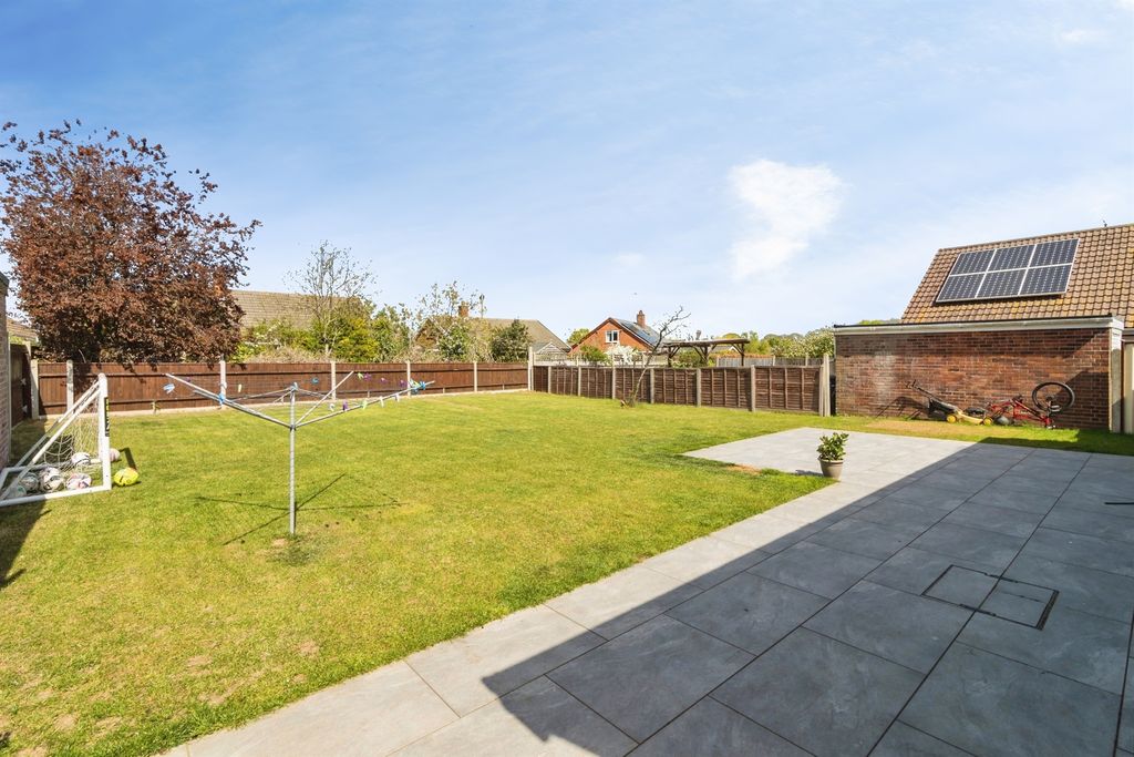 Additional image 16 of 3 bed detached bungalow for saleConey Hill, Beccles NR34