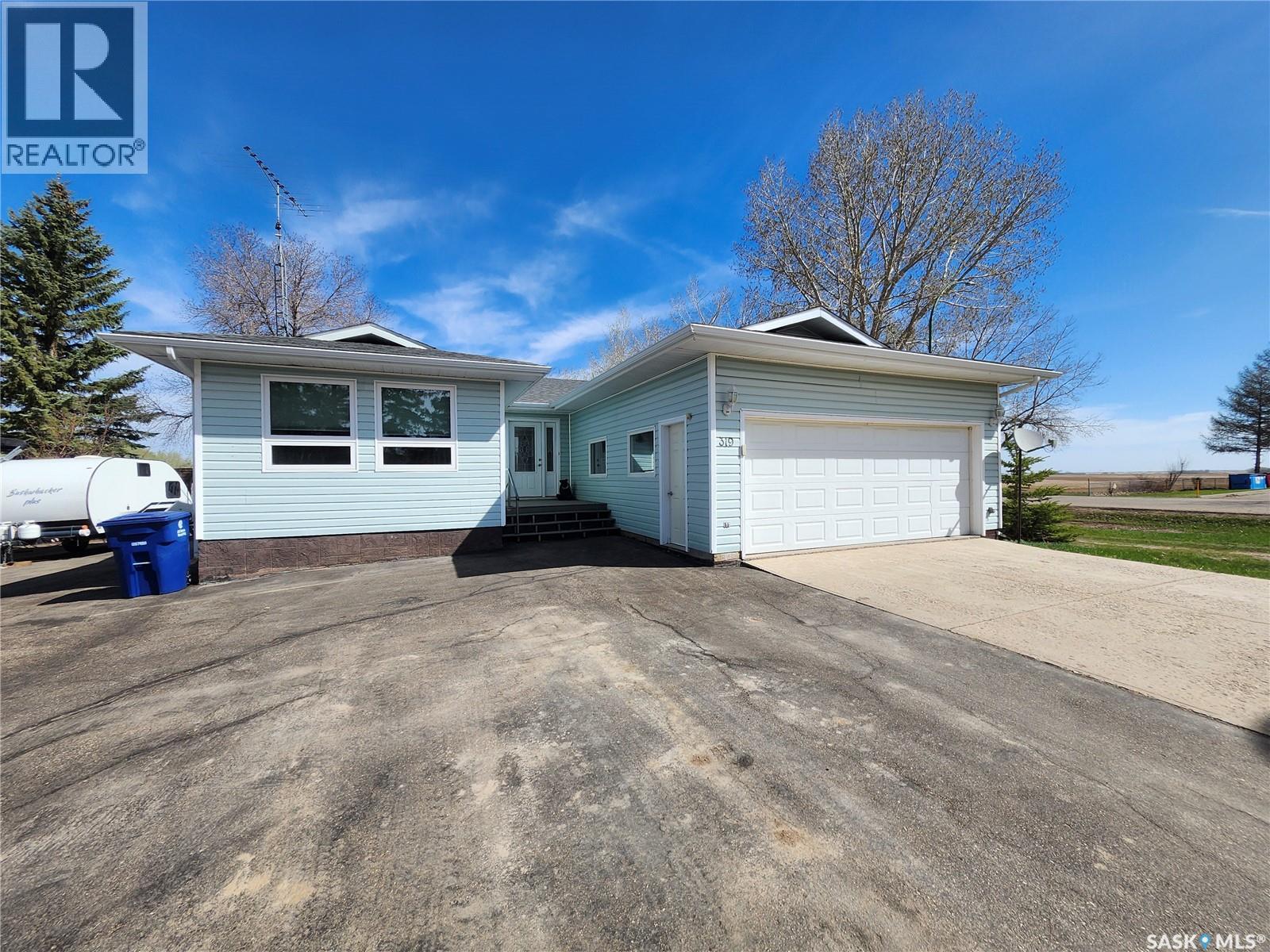 319 Finley AVENUE