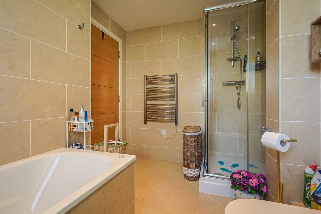 Additional image 7 of 1 bed property for saleRue Du Marais, Vale, Guernsey GY3