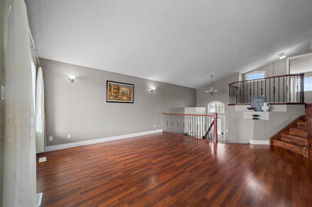 Additional image 6 of 24 Elliott Drive, Camrose, AB, T4V 4V6