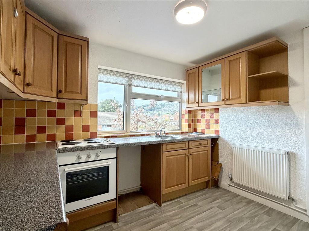 2 bed flat for saleWaterside, Credenhill, Hereford HR4 photo 3
