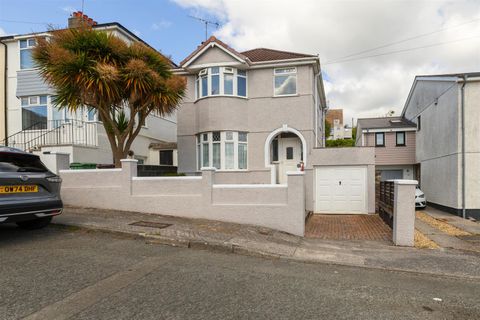 Brean Down Road, Plymouth PL3