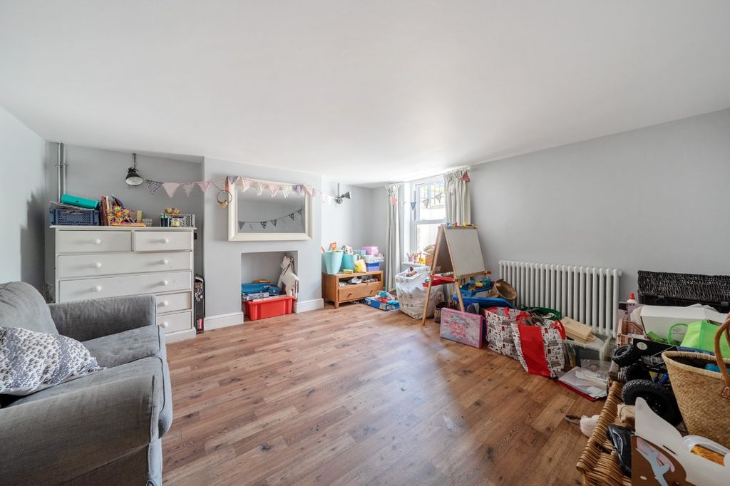 Additional image 16 of 5 bed semi-detached house for saleCedars Road, Beckenham BR3