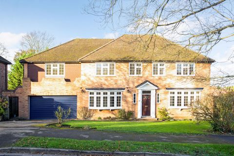 Church Meadow, Long Ditton, Surbiton, Surrey KT6