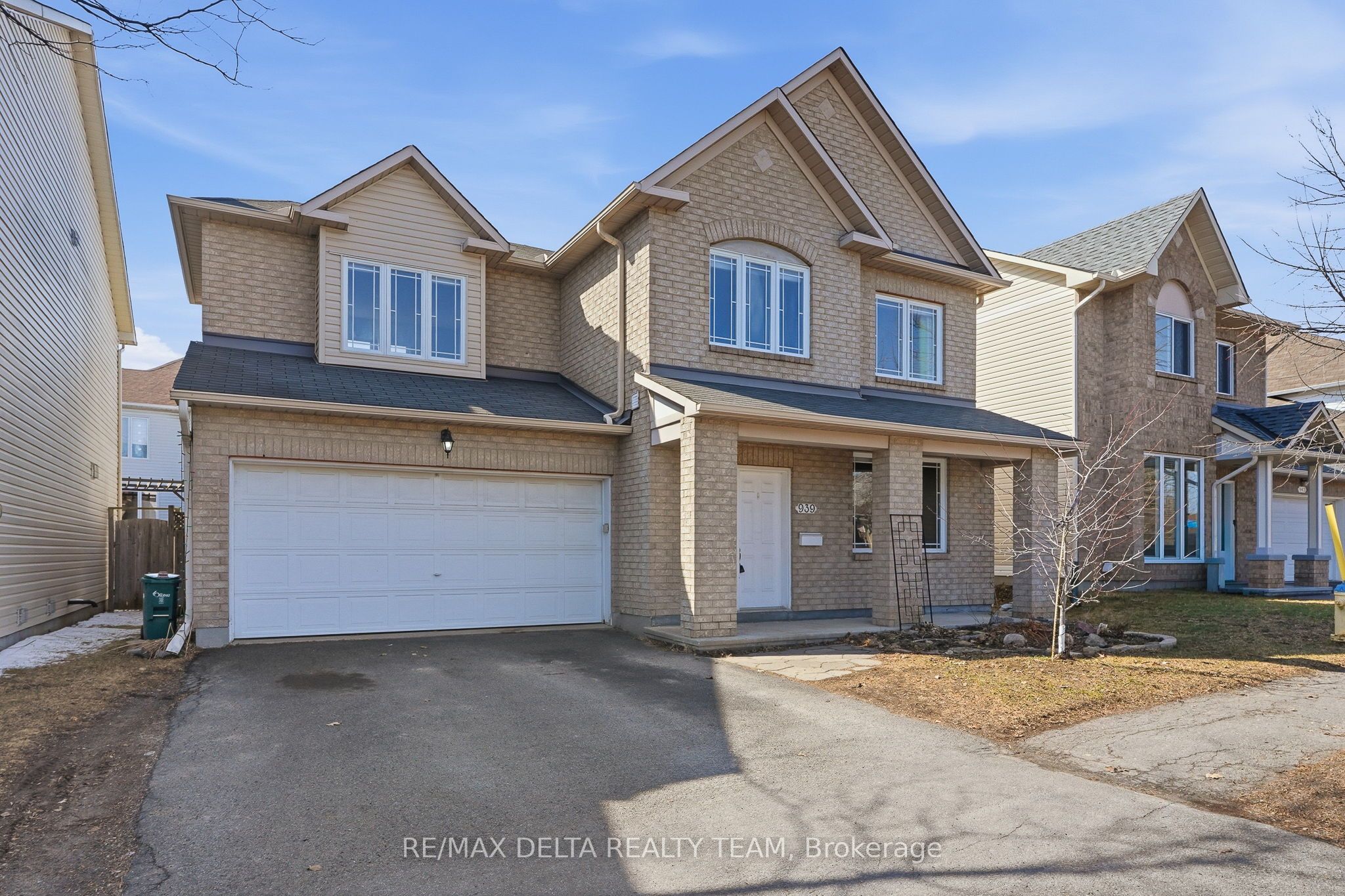 939 Cahill Drive W, Ottawa, ON, K1V 2C3