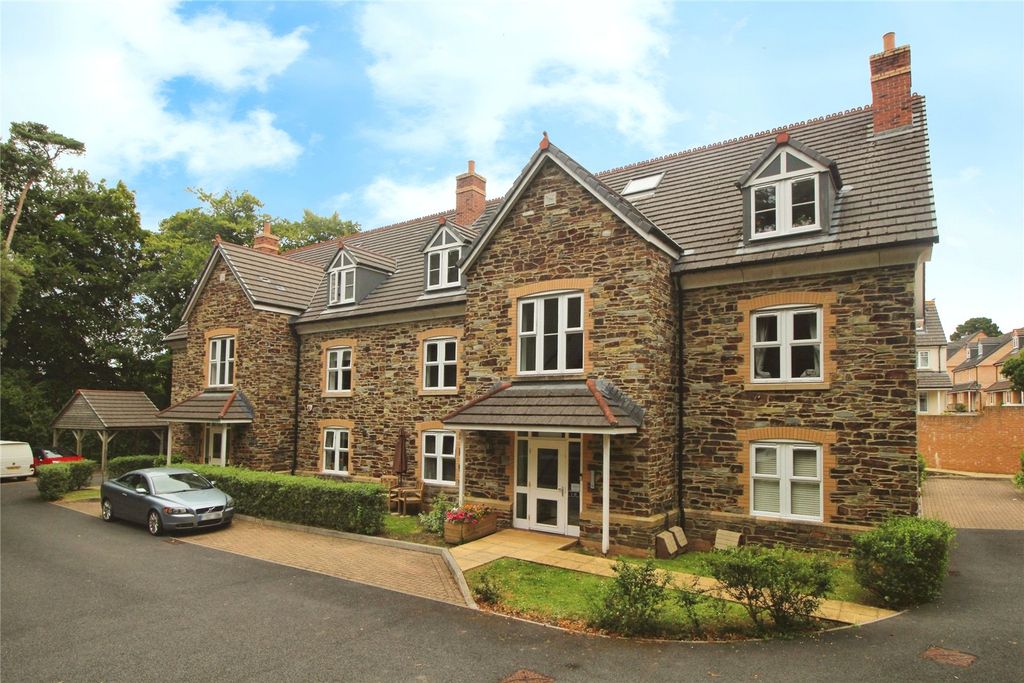 Additional image 2 of 2 bed flat for saleBelvoir Road, Bideford, Devon EX39