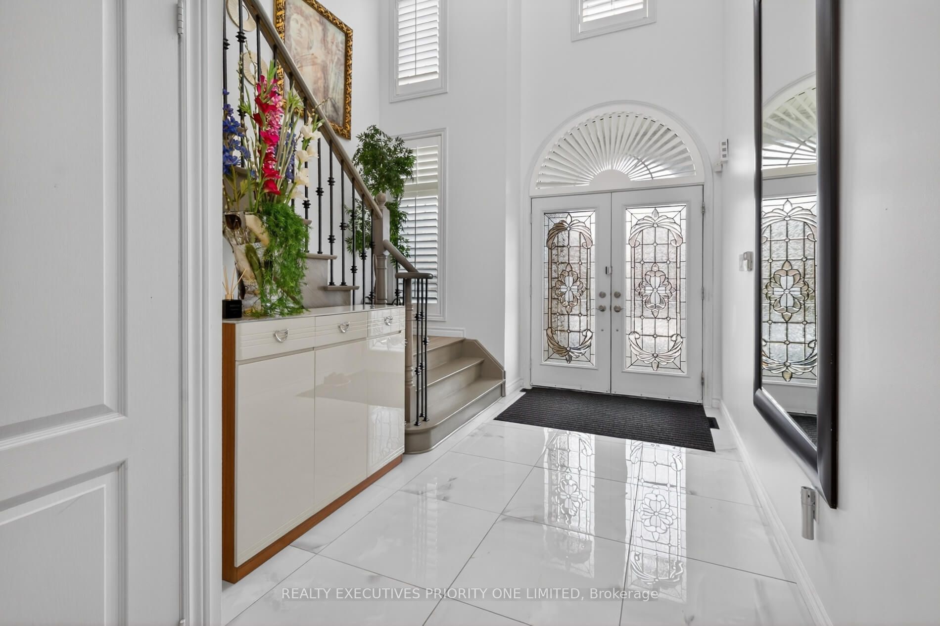 Additional image 3 of 130 Greenview Circle, Vaughan, ON, L6A 0B6