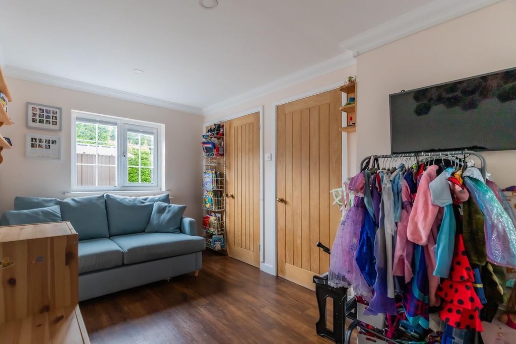 Additional image 12 of 3 bed detached house for saleHeol Cefn Onn, Lisvane, Cardiff CF14