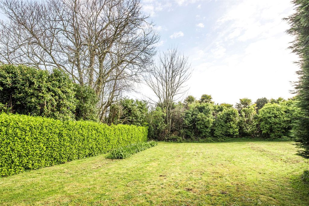 Additional image 20 of 6 bed bungalow for saleLa Rue De La Patente, St. Lawrence, Jersey JE3