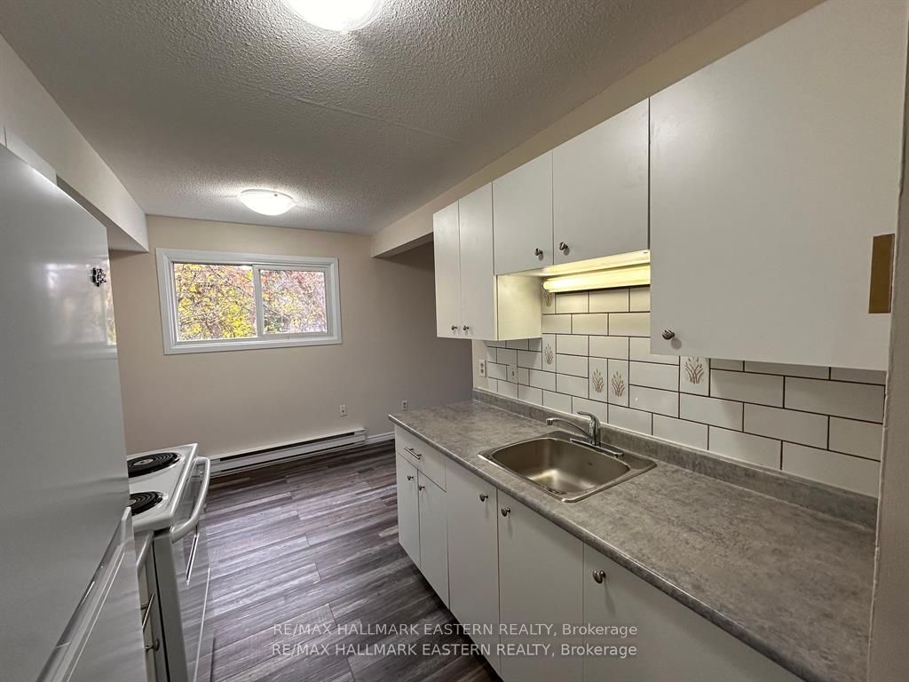 Additional image 6 of 204-106 Lansdowne Street, Peterborough, ON, K9J 1Y1