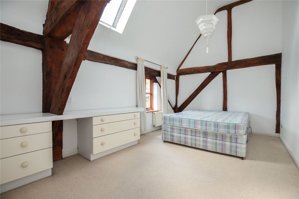 Additional image 22 of 3 bed semi-detached house for saleHatch Farm Mews, Addlestone KT15