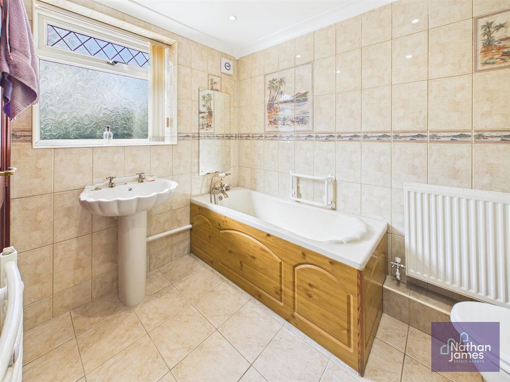 Additional image 8 of 4 bed semi-detached house for saleKestrel Close, Caldicot NP26