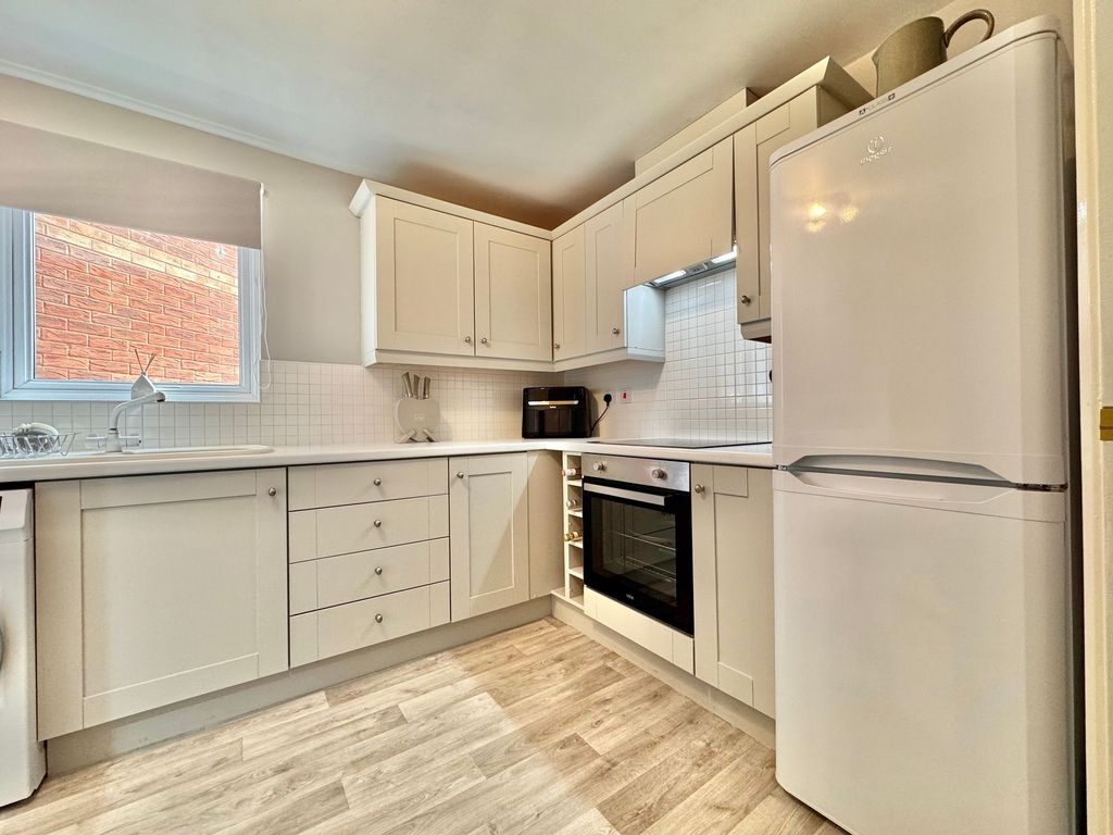 Additional image 3 of 1 bed flat for saleMarigold Walk, Nuneaton CV10