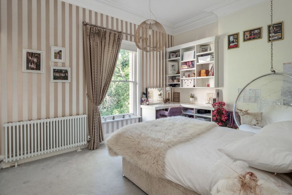 Additional image 13 of 5 bed semi-detached house for saleTempest Road, Alderley Edge, Cheshire SK9