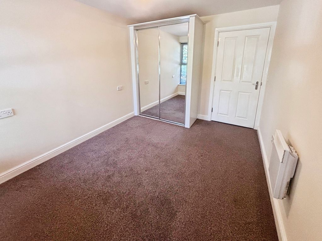 Additional image 8 of 2 bed flat for saleHessle High Road, Hull HU4