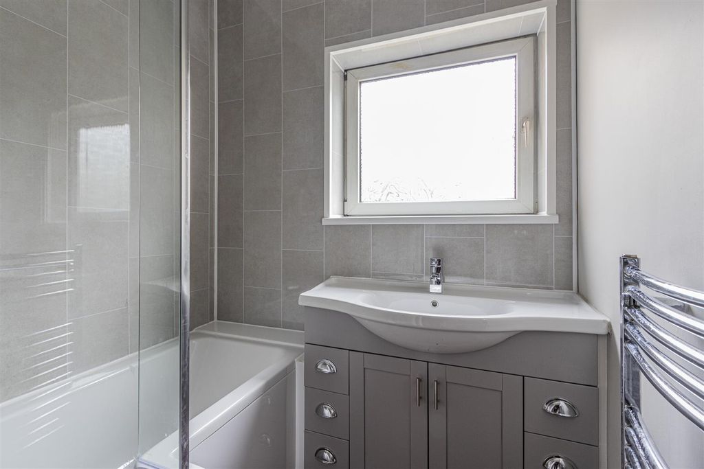 Additional image 7 of 3 bed flat for saleNewport Road, Roath CF24
