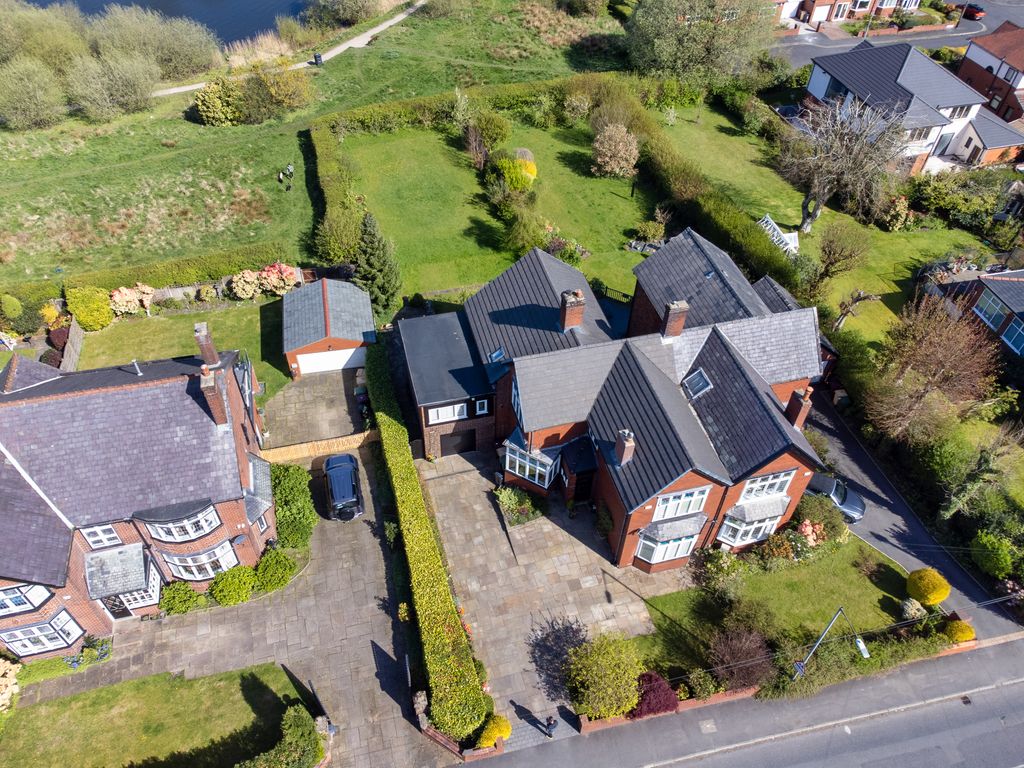 Additional image 24 of 4 bed semi-detached house for saleMarkland Hill Lane, Bolton BL1