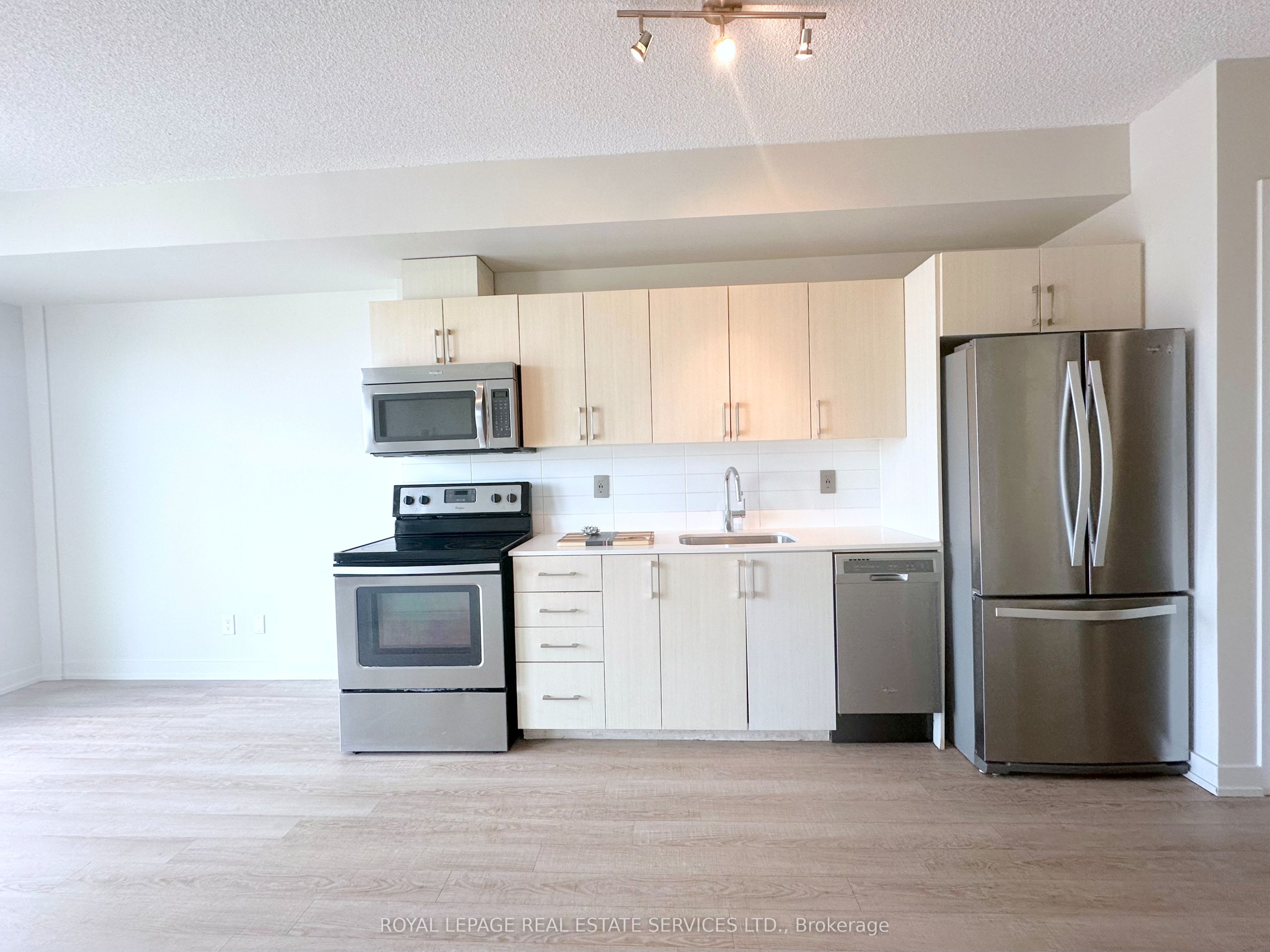Additional image 4 of 406-763 Woodbine Avenue, Toronto, ON, M4E 2J4