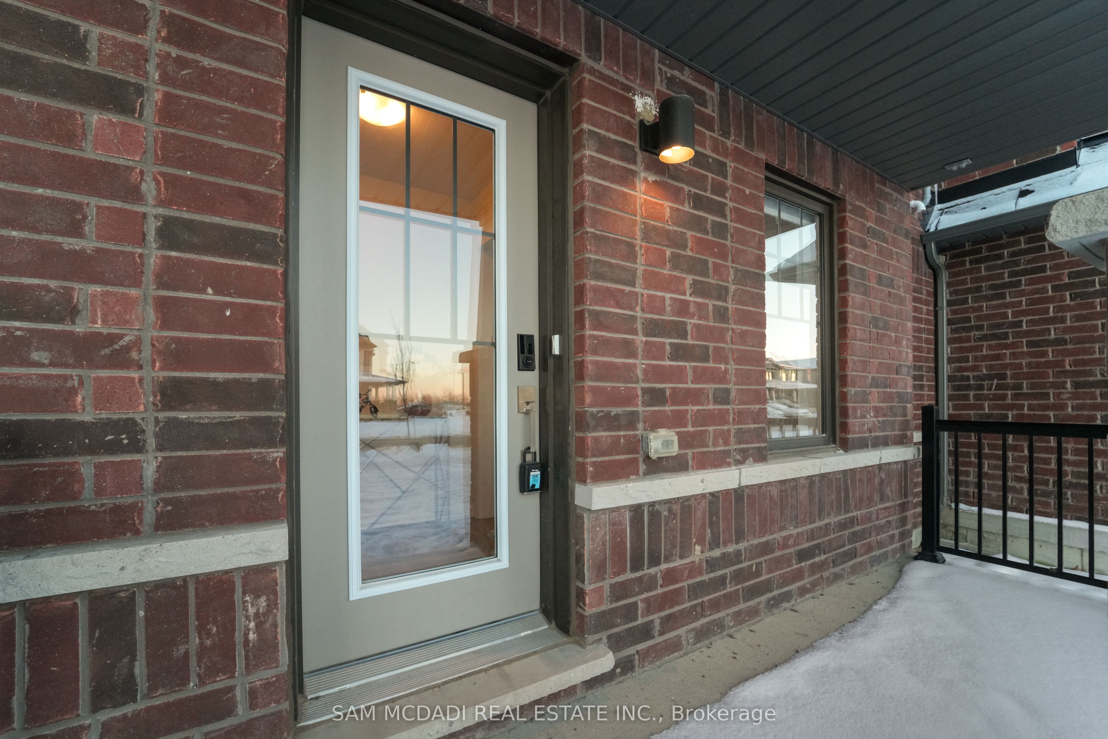 Additional image 3 of 13-185 Bedrock Drive, Hamilton, ON, L8J 0M5
