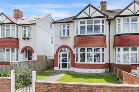Upper Elmers End Road, Beckenham BR3