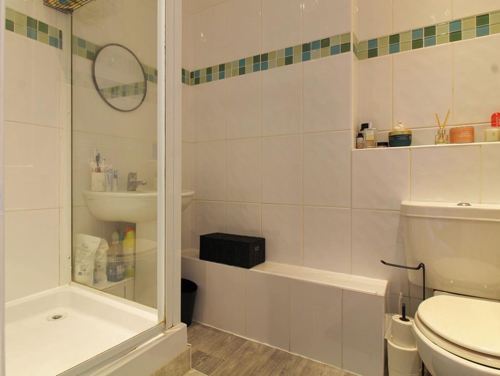 Additional image 6 of 1 bed flat for saleHigh Street, Biggleswade SG18