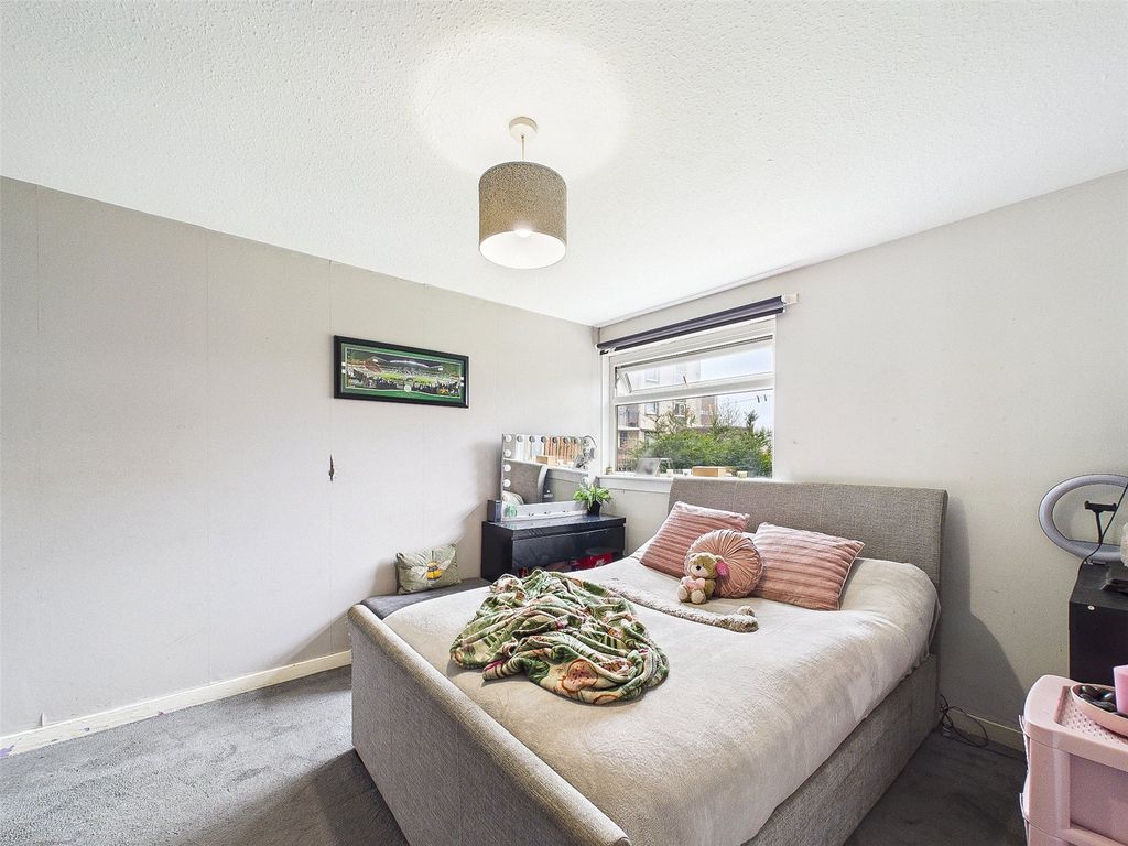 Additional image 9 of 3 bed flat for saleCalder Grove, Sighthill, Edinburgh EH11