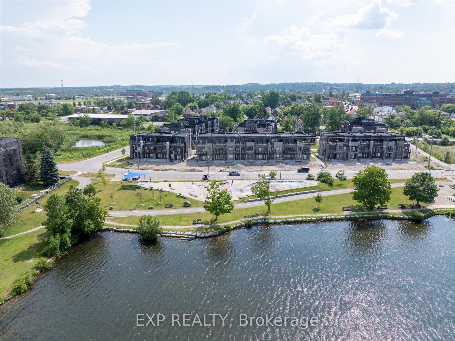 Additional image 4 of 48 Wyn Wood Lane, Orillia, ON, L3V 8P7