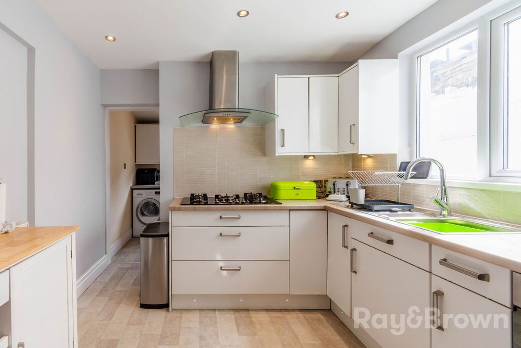 Additional image 2 of 4 bed terraced house for saleHawthorn Road East, Cardiff CF14