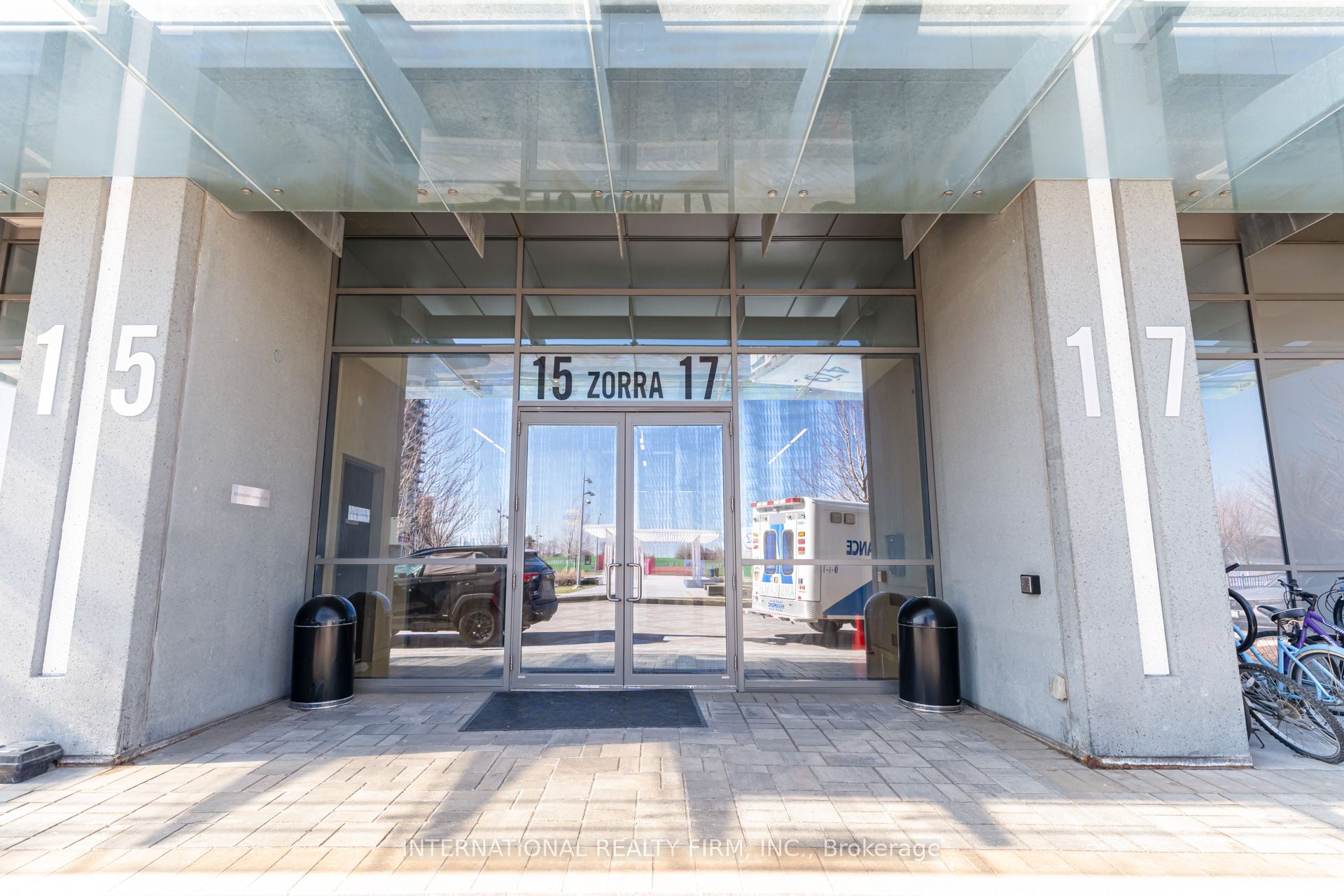 Additional image 4 of 1111-17 Zorra Street, Toronto, ON, M8Z 0C8