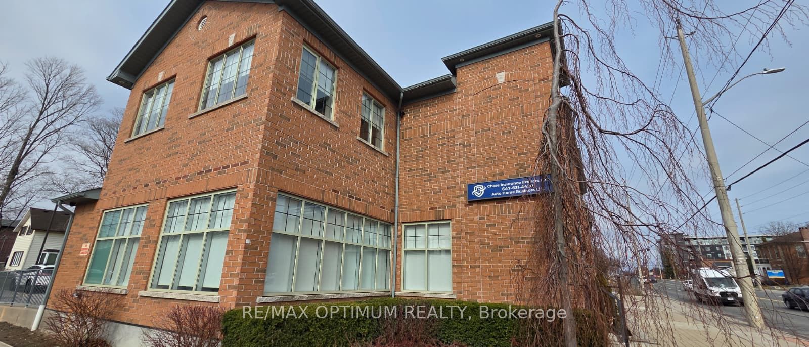 G - T4 Room -400 Dundas Street, Whitby, ON, L1N 0K1