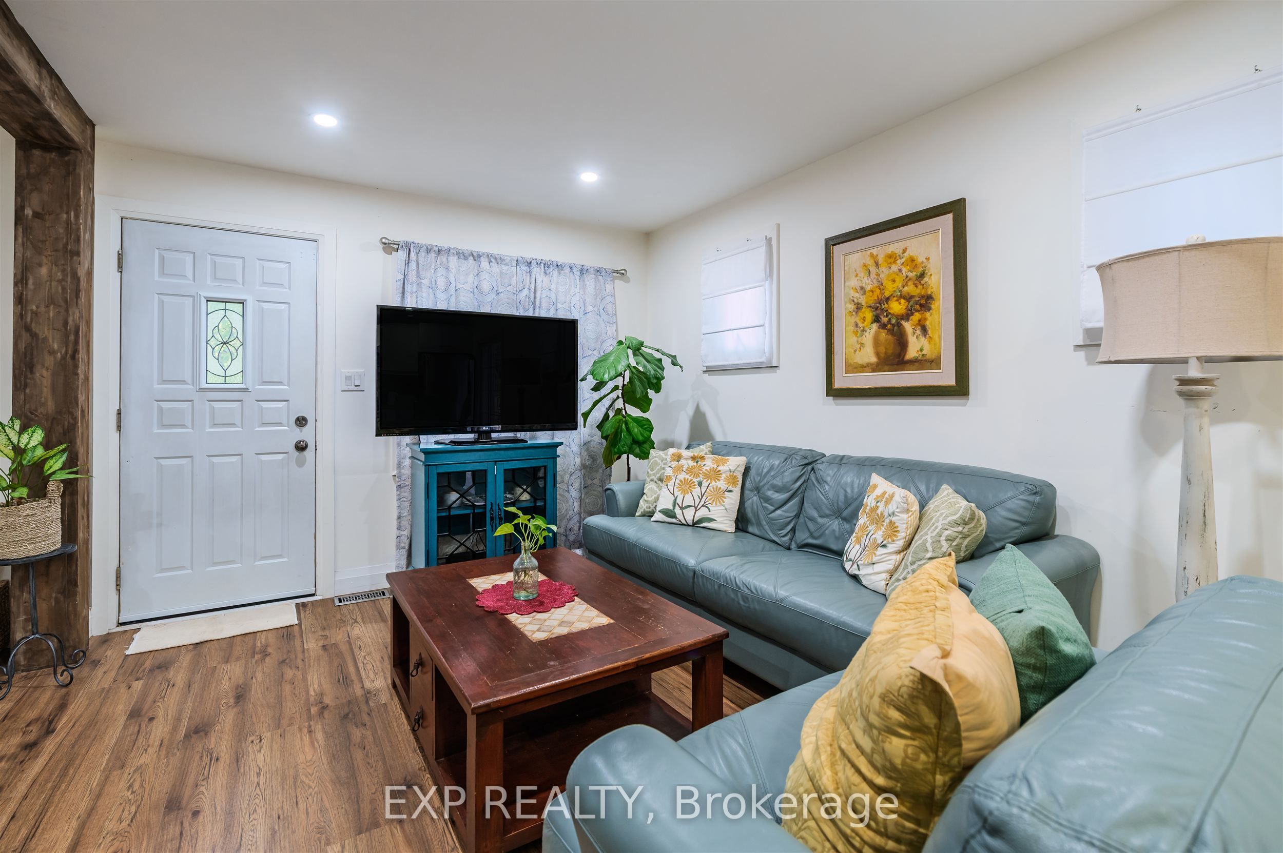 Additional image 4 of 829 Athol Street, Whitby, ON, L1N 4A1