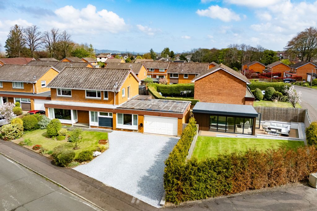 4 bed detached house for sale16 Newmills Road, Balerno, Edinburgh EH14