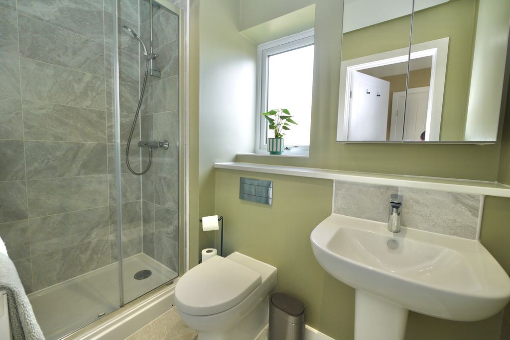 Additional image 18 of 3 bed detached house for saleSwan Road, Lakeside, Bessacarr DN4