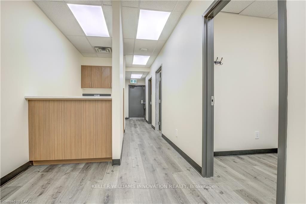 Additional image 4 of 1-4987 King Street, Lincoln, ON, L3J 0R5