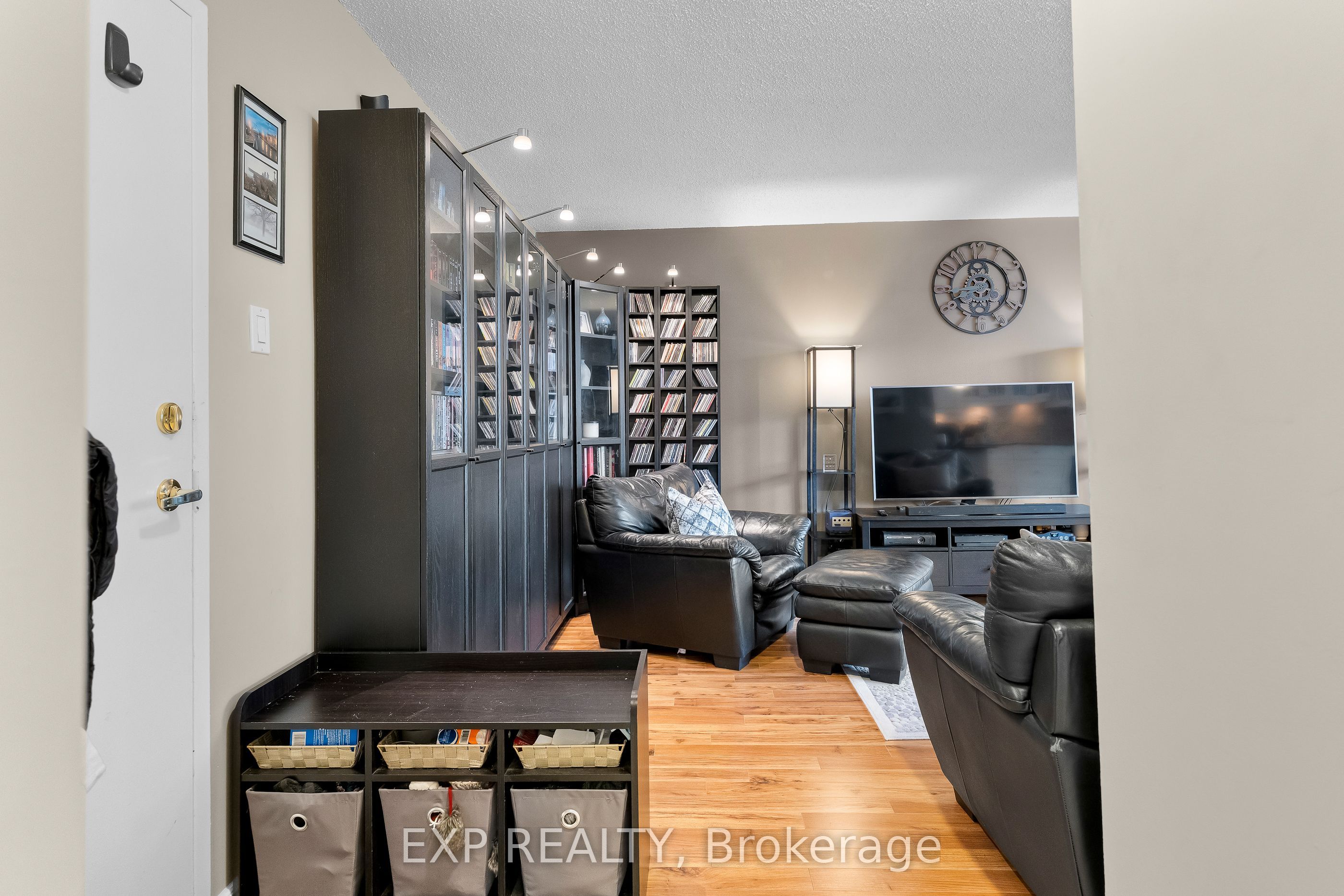 Additional image 5 of 407-6390 Huggins Street, Niagara Falls, ON, L2J 1H1