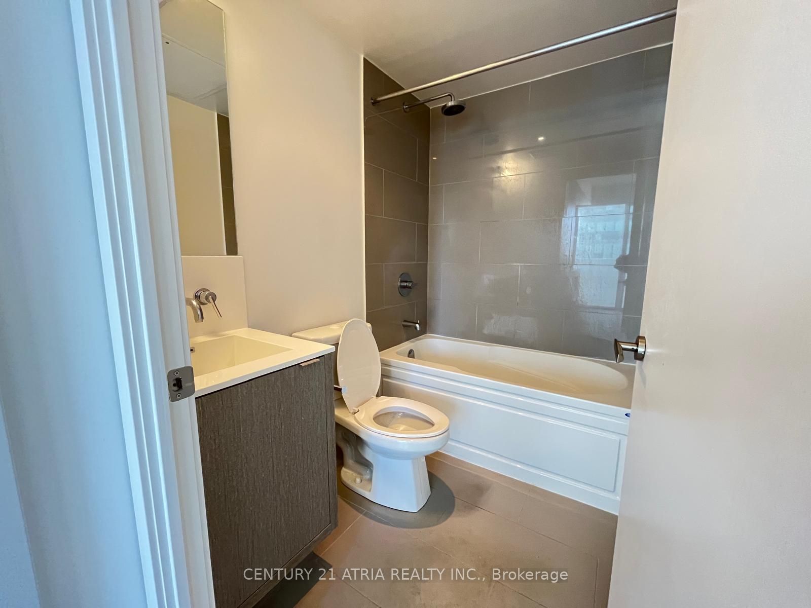 Additional image 5 of 3611-88 Harbour Street, Toronto, ON, M5J 0C3